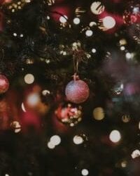 Best Christmas Colors for 2019 & Popular Christmas Trends